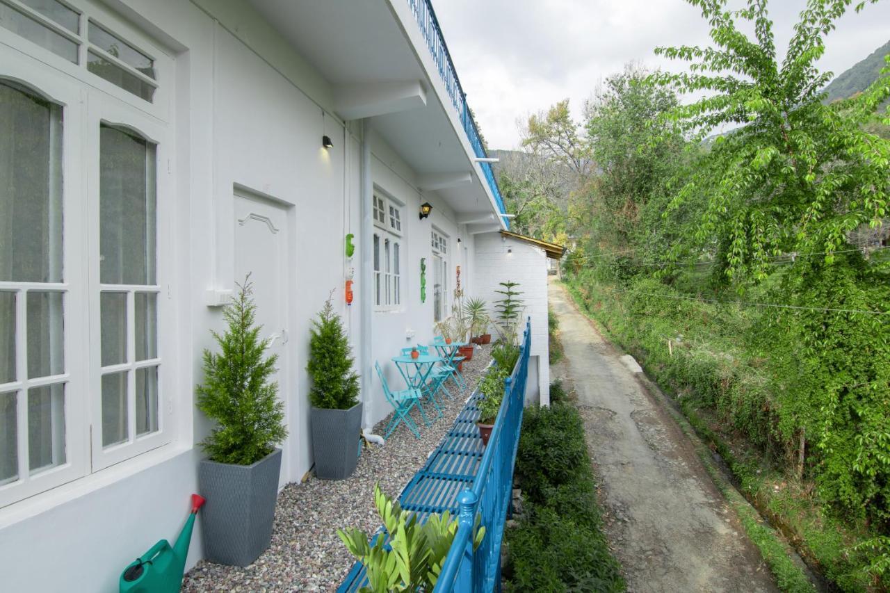 Parvatah Villa Bīr Exterior foto