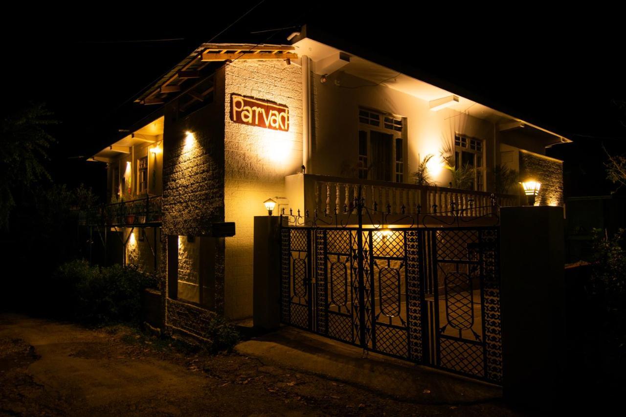 Parvatah Villa Bīr Exterior foto